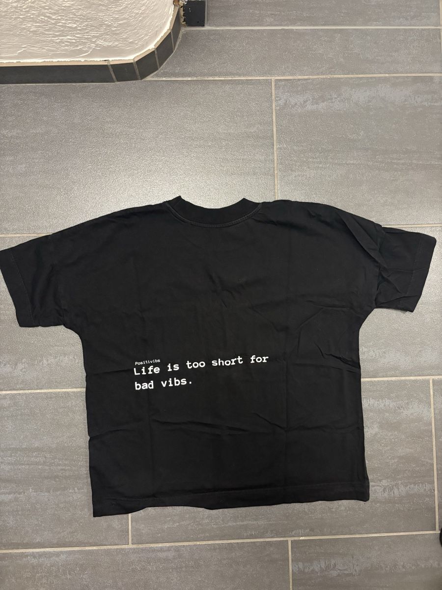T-Shirts: Oversized T-Shirt S – Gebraucht aus Rümlang von svent 4