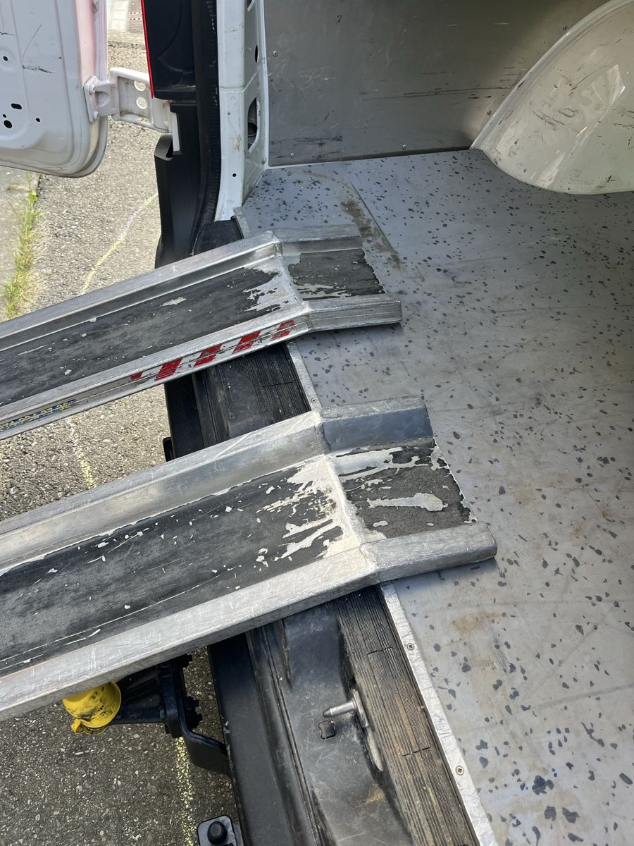 Rampe di accesso: Auffahrrampen  – Usato da Nesslau venduto da Pbon 1