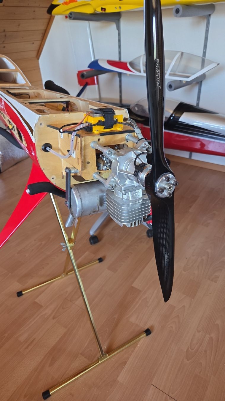Modellismo RC: Sebart Sukhoi 2.2m – Usato da Besenbüren venduto da oli_6ts9 2