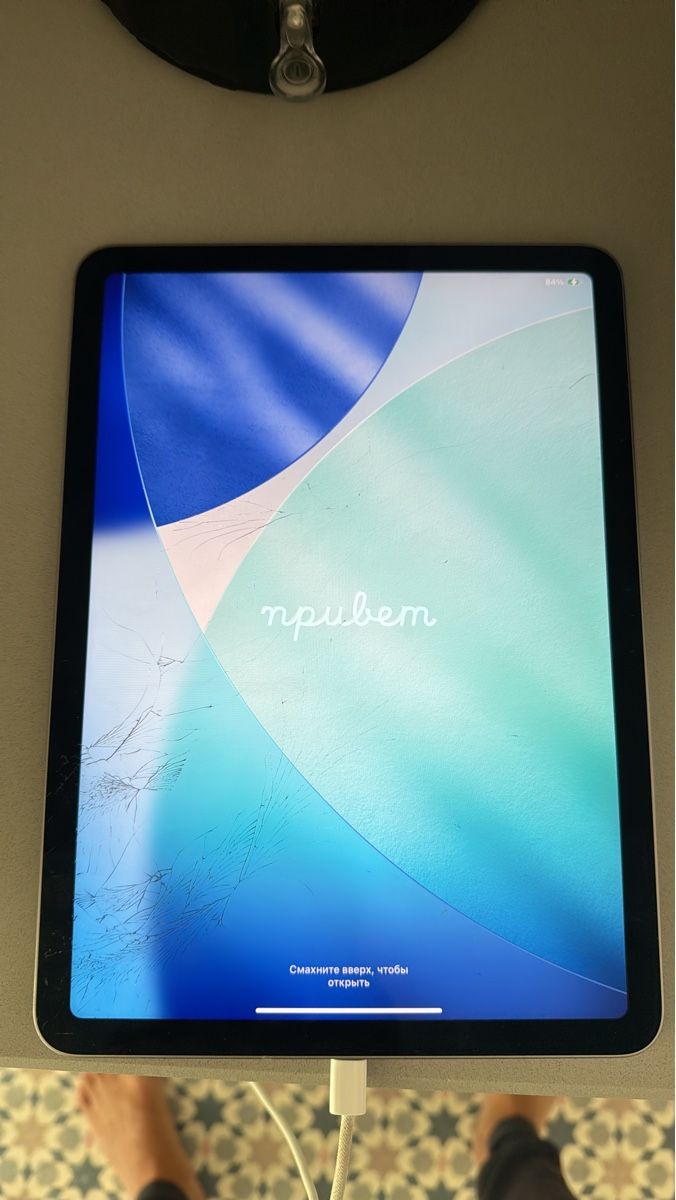 Apple Tablet PC: IPad Air / 11 Zoll, M2 mit Displayschaden – Difettoso da Gockhausen venduto da atiman