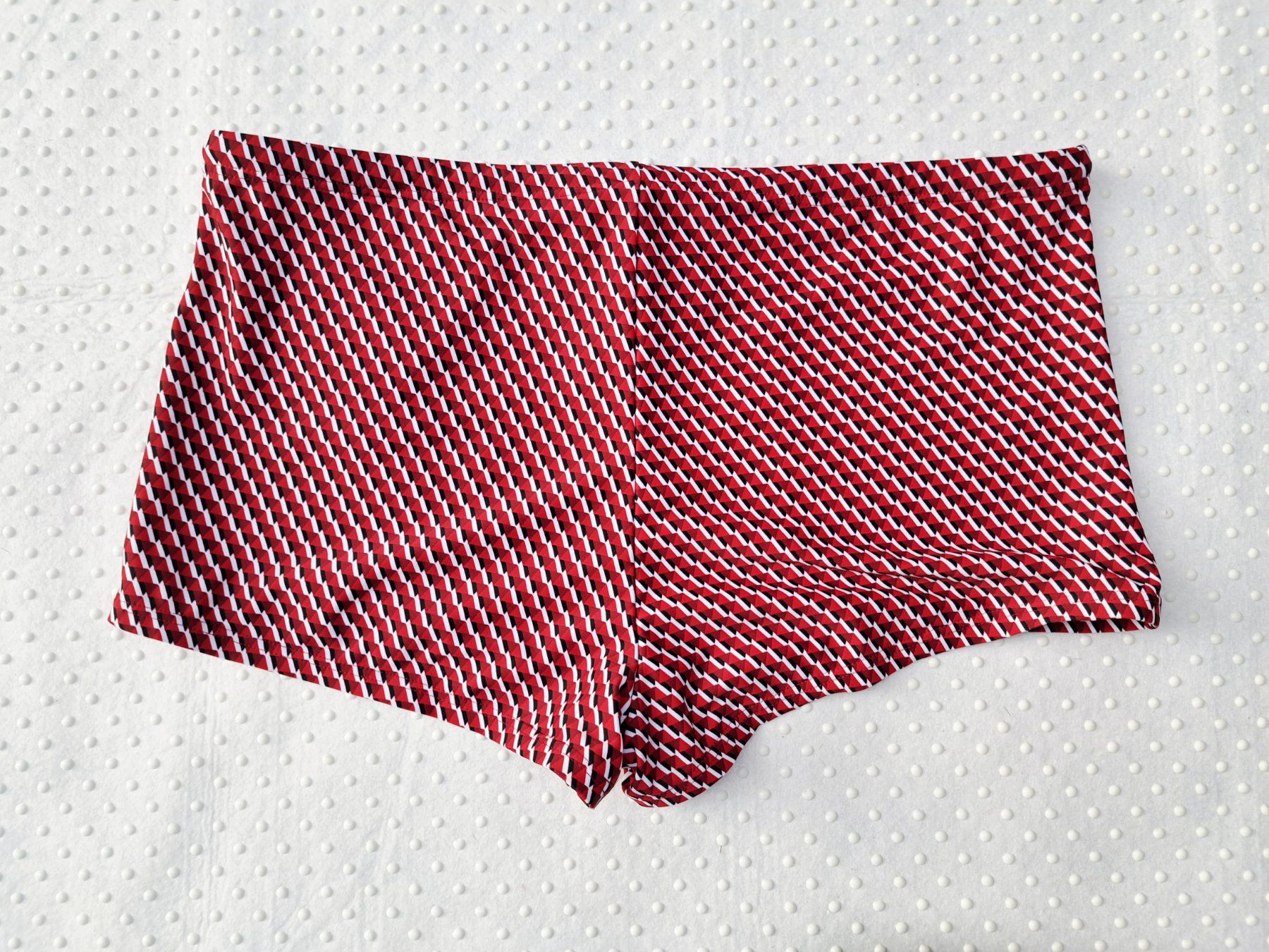 Lahco Badehosen: Lahco Badehose Herren, stylisches Muster, Grösse M – Neu und originalverpackt aus Gysenstein von joshuas81 2