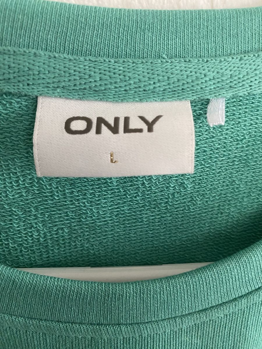 Only Maglioni & Felpe: ONLY Crop-Sweater, Grösse L, Top Zustand, Grau oder Grün! – Nuovo (secondo la descrizione) da Balterswil venduto da Bibi66 5
