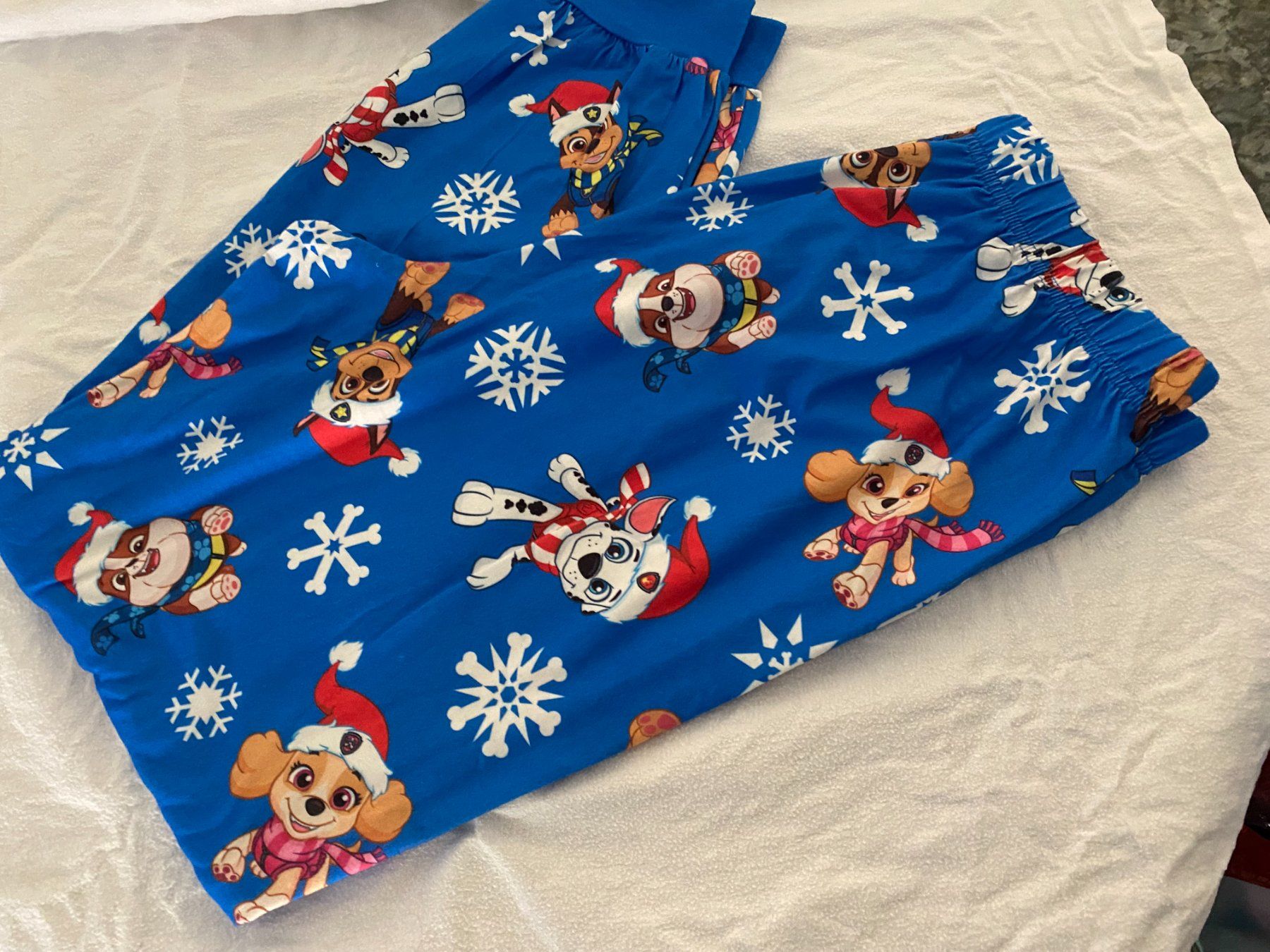 Pigiami: PatPat  Weihnachts-Pyjama Grösse L – Usato da Allenwinden venduto da oba_xb8y 3