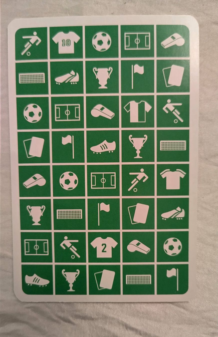 Giochi: Quartett - Legenden Schweizer Fussball / Deluxe Version – Nuovo (secondo la descrizione) da Bellach venduto da JingleJerry 6