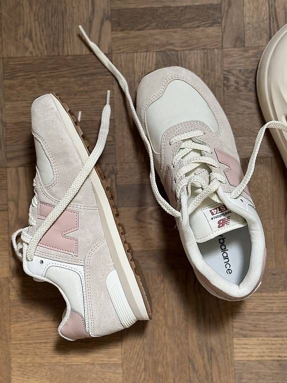 New Balance Scarpe per ragazze: New Balance Grösse 37.5 – Nuovo e nell'imballaggio originale da Chur venduto da LeyDi.Lela