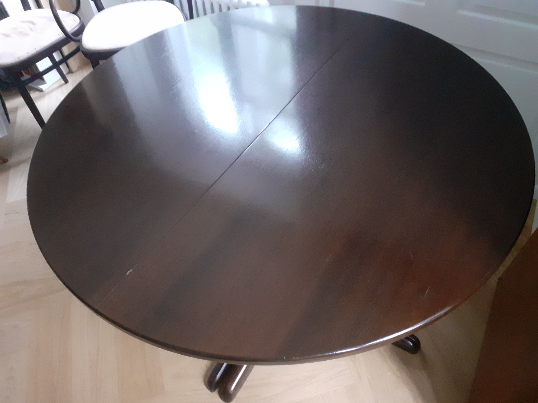 Thonet Tavoli: Thonet: Tisch mit 5 Stühlen – Usato da Zürich venduto da benski34 4
