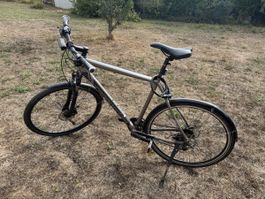 Trekking Bike Cannondale