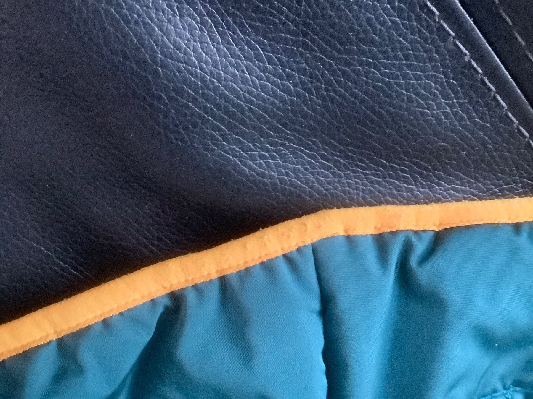 Vans Giacche: Warme Winterjacke Vans Herren Grösse M – Usato da Hochdorf venduto da Biero70 4