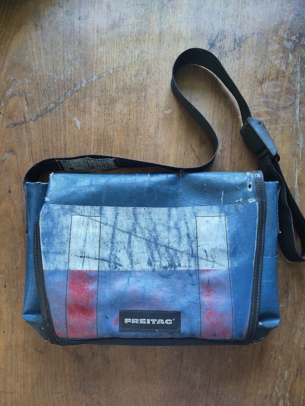 Freitag Sacs: FREITAG Schulter-Umhängetasche – D'occasion à Biel/Bienne par Felix_Felicis