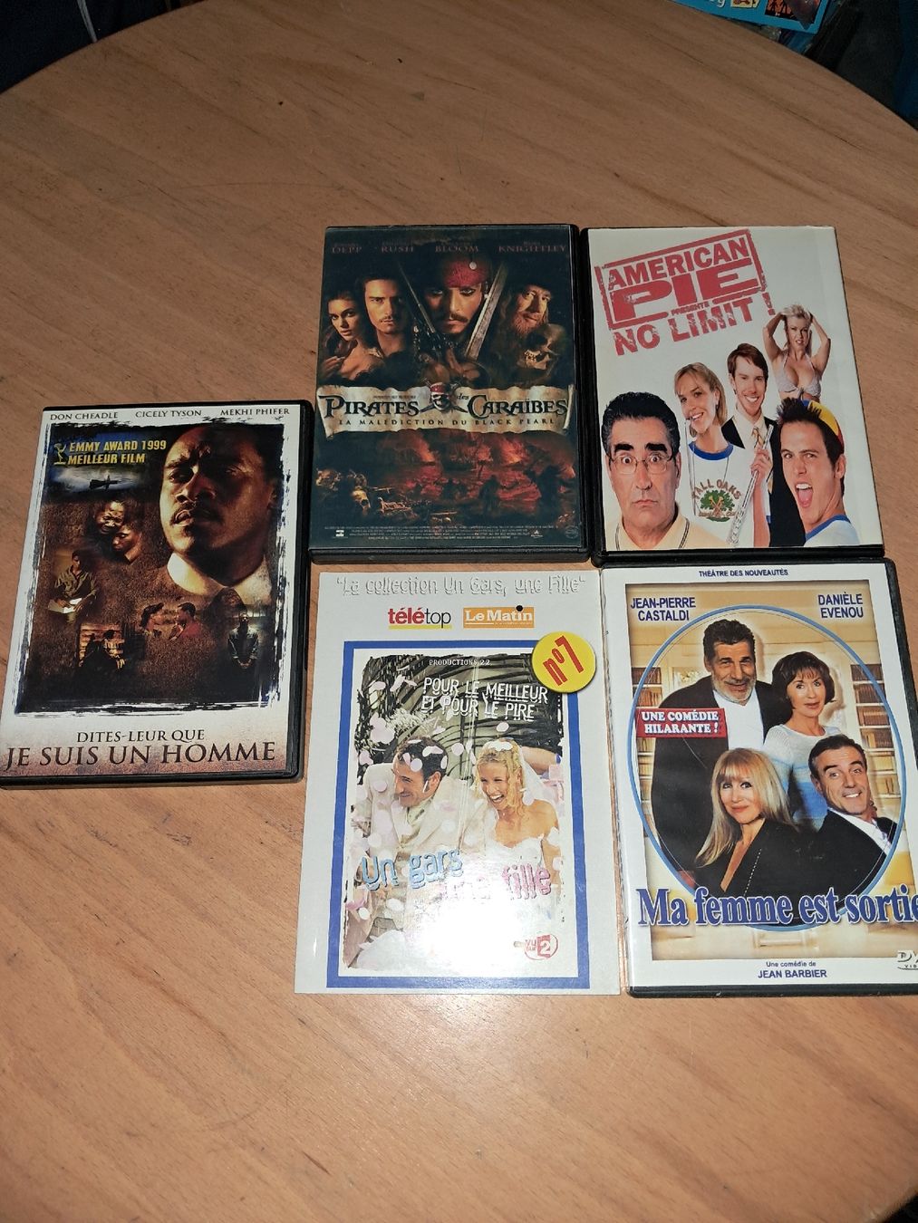 Tutti i DVDs: Lot de 5 divers dvd – Usato da Le locle venduto da juliensaran