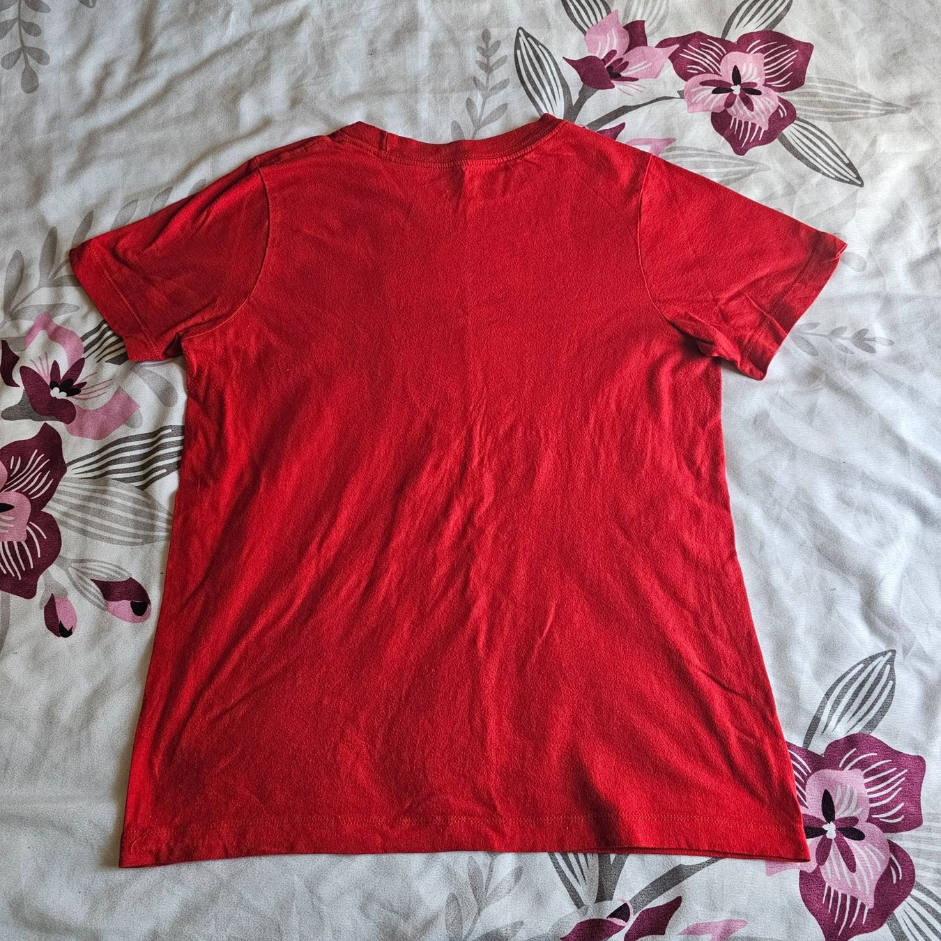 Nike Camicie, T-shirt & Polo: ***NIKE***Kinder T-Shirt Gr.M – Usato da Bronschhofen venduto da Xena37 2