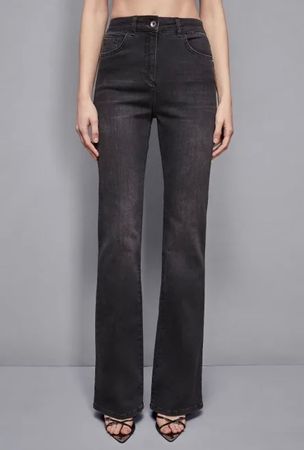 Neue Stretch-Jeans von Patrizia Pepe