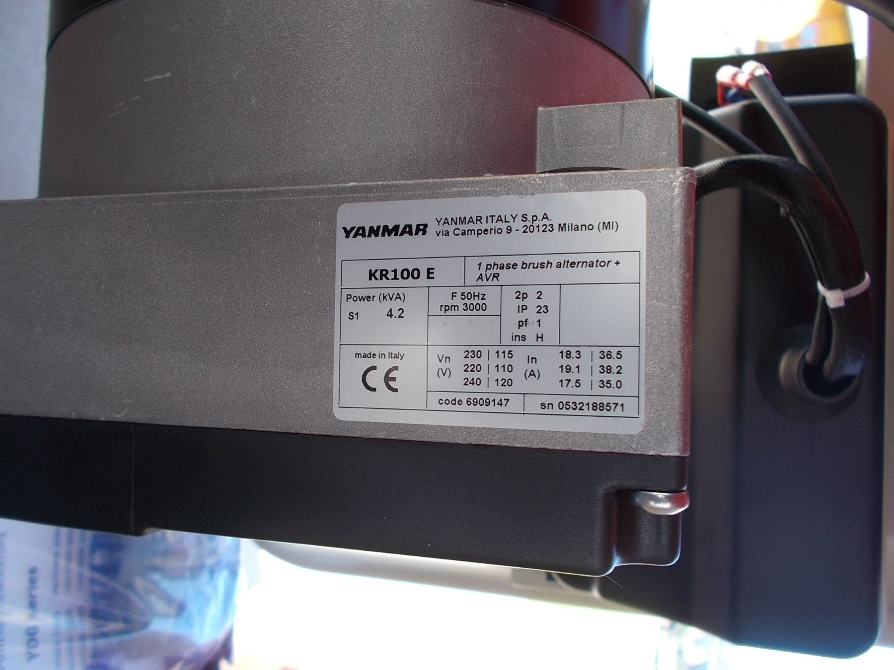 Yanmar Generatori di corrente: Notstromgenerator Yanmar YDG3700V-5BYI2 – Nuovo e nell'imballaggio originale da Lauenen b. Gstaad venduto da Rezalb 4