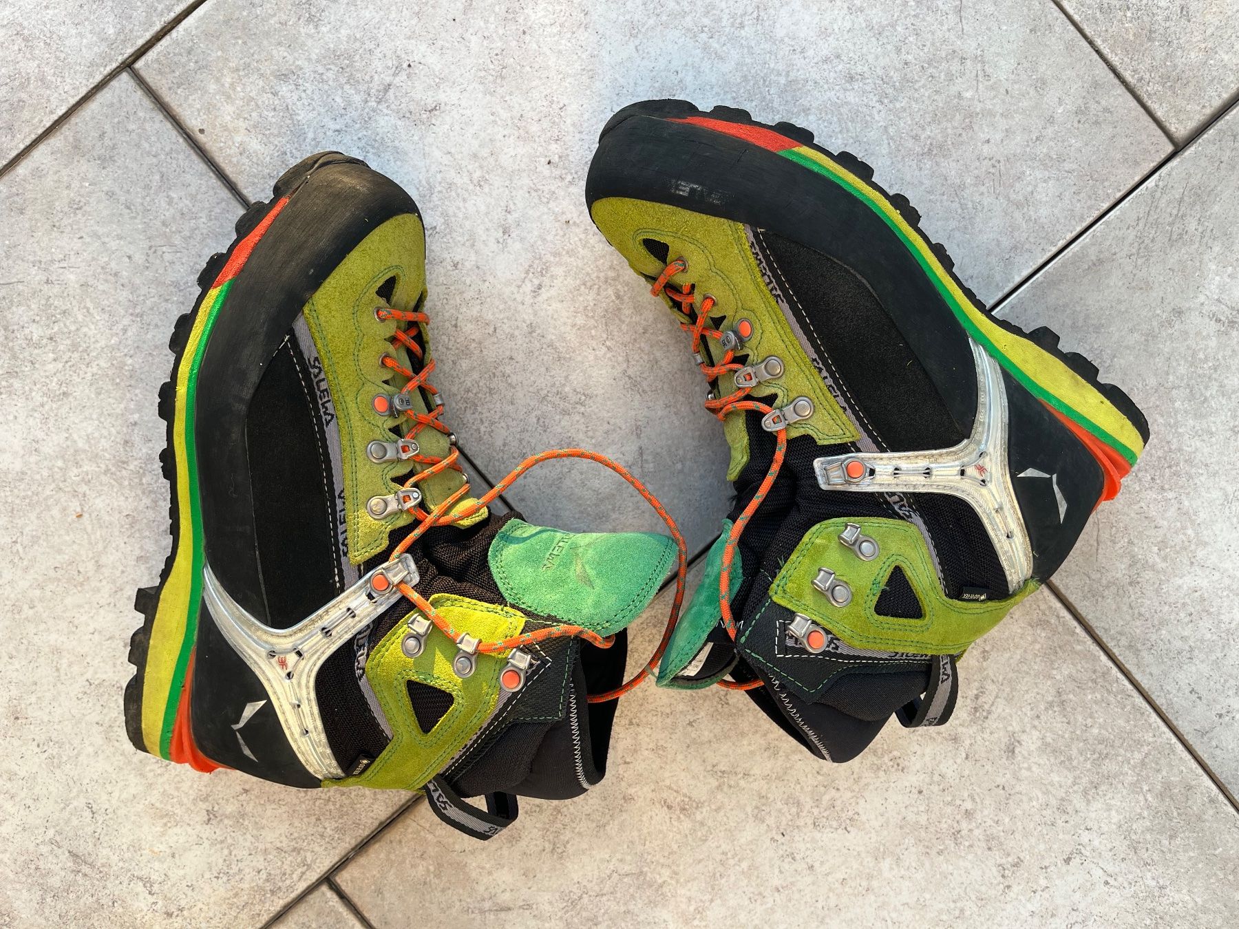 Salewa Scarpe da uomo: Wanderschuhe - Salewa Condor Evo GORE-TEX - Gr. 44 – Usato da Hirschthal venduto da Copen 7