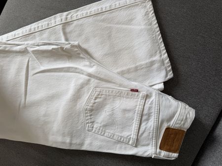 Levi’s Ribcage Wide Leg