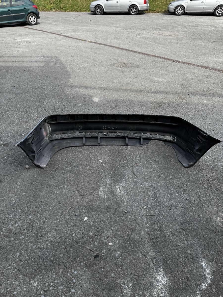 BMW Tutti pezzi di ricambio auto: BMW E46 Heckstossstange Original – Usato da Mühlehorn venduto da DeLuxe_Detailing 1