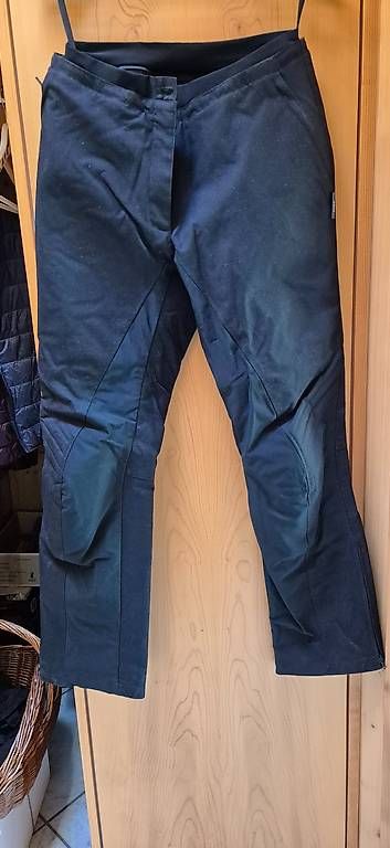 IXS Pantaloni: Damen-Motorradhose – Nuovo e nell'imballaggio originale da Hasliberg Wasserwendi venduto da Igel03