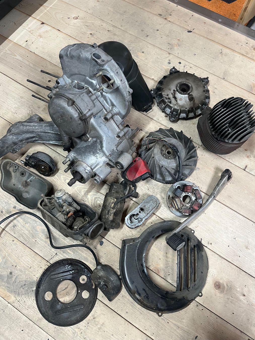 Piaggio Altro: Vespa PX – Usato da wolfhalden venduto da 11ZZ33 5