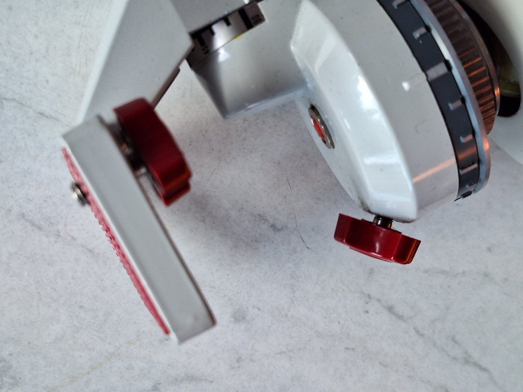 Treppiedi & Teste: 60ER JAHRE BILORA STATIV INKL ETUI – Usato da Huttwil venduto da Kunterbuntli 4