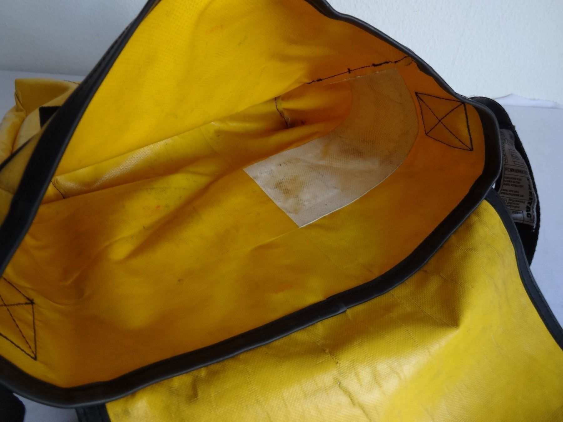 Freitag Borse da donna: """ FREITAG """ Umhängetasche – Usato da Frauenfeld venduto da rey06 6