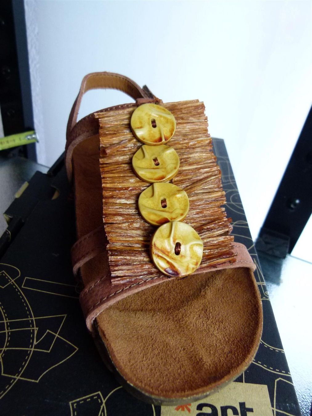 Damenschuhe: Art leder Sandale Gr 39 Neu – Neu und originalverpackt aus Uerkheim von Justi.y 1