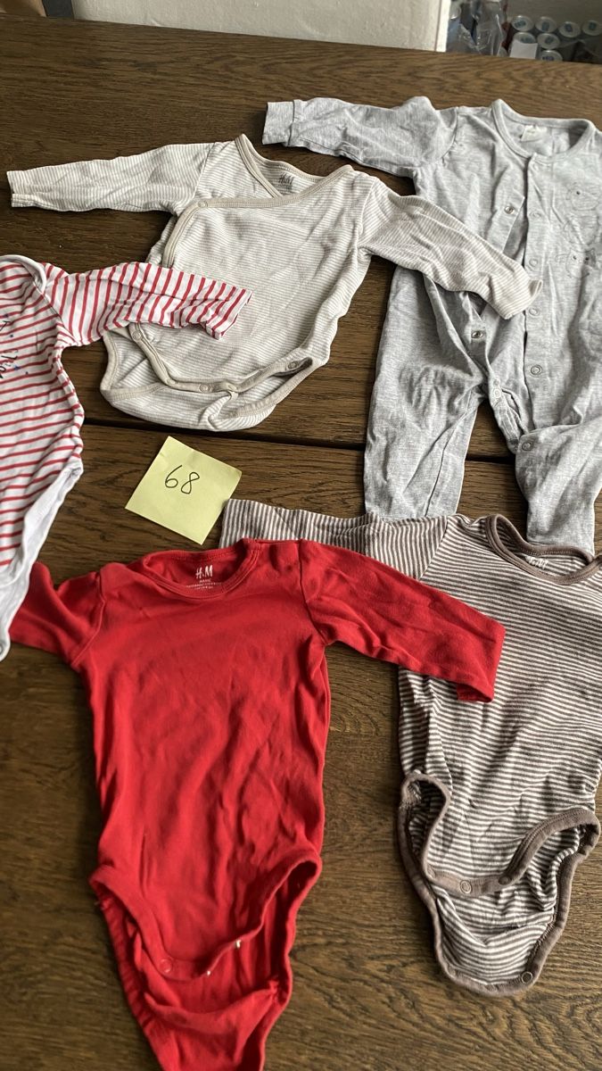 Lotti & Set di vestiti: Bodies Baby Gr. 68, Langarm, Top Zustand! Bunt – Usato da Hochwald venduto da _biene_ 1