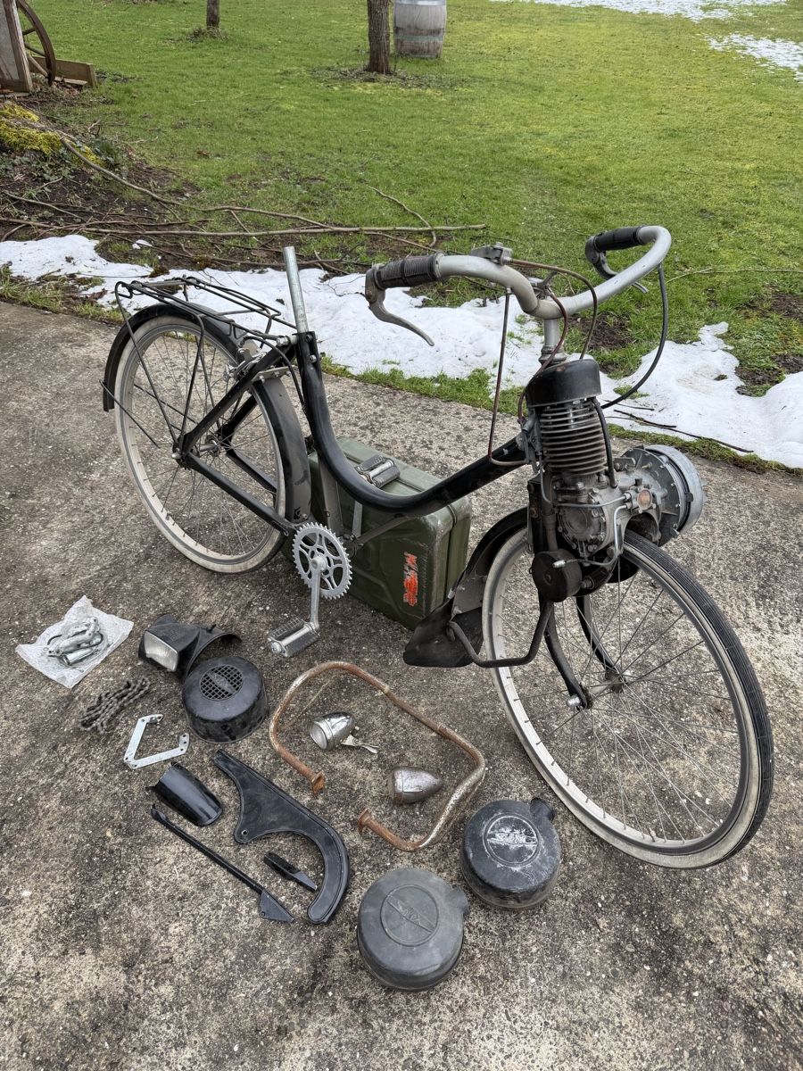 Solex Mofas: VELOSOLEX SOLEX ORIGINAL HS HISPANO SUIZA – Defekt aus Courtételle von claude41 2