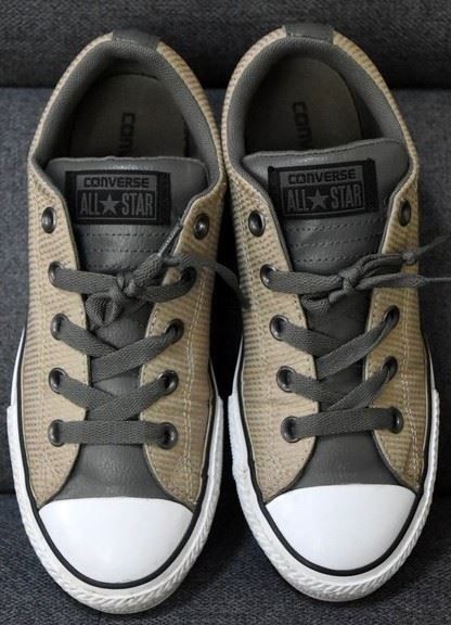 Converse Damenschuhe: Schuhe Chaussures Converse All Star .36 – Gebraucht aus Collonges von Auganien