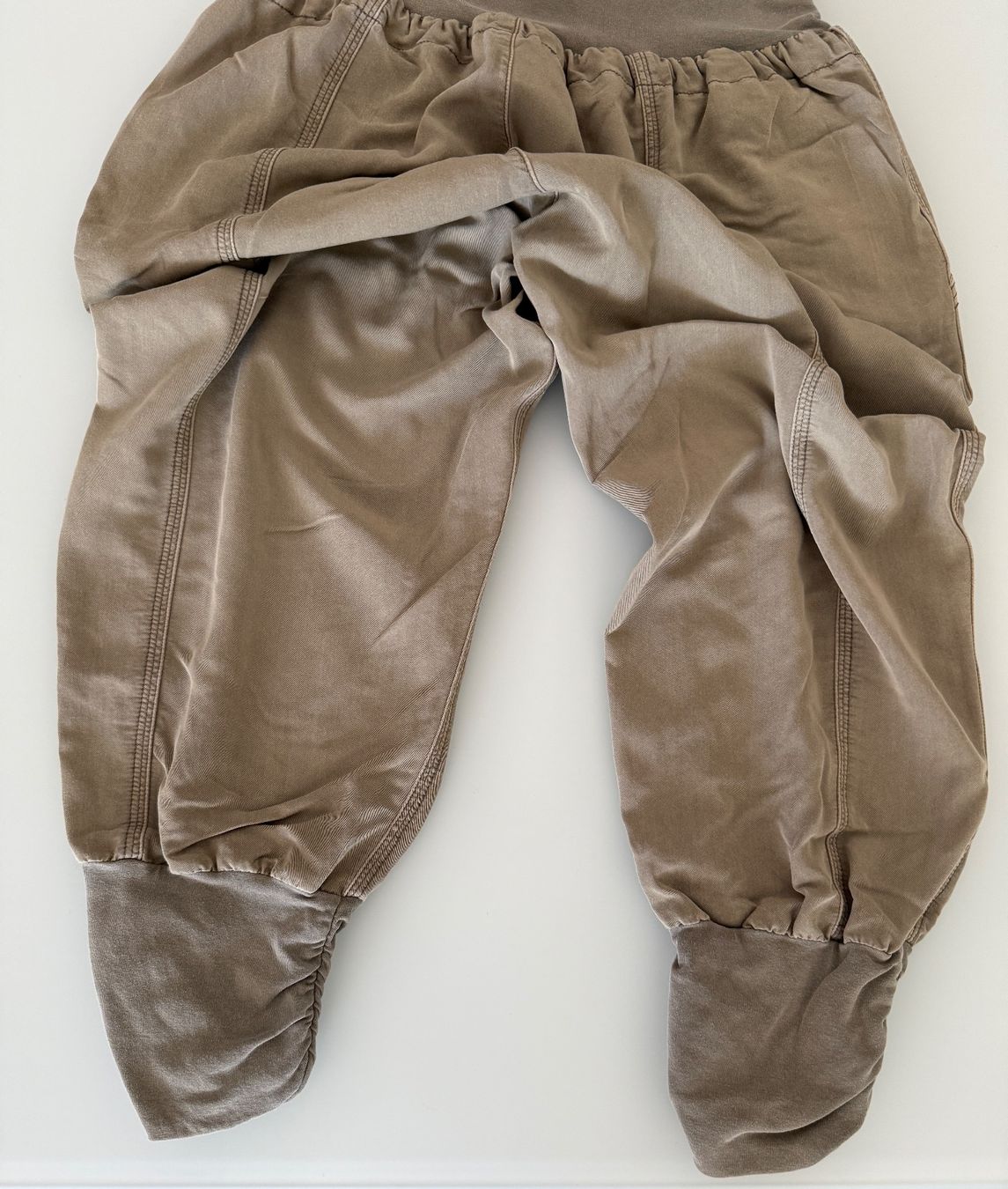 Cream Pantalons: Cream 3/4 Hose in olive Grösse 36 – D'occasion à Hunzenschwil par Reche71 4