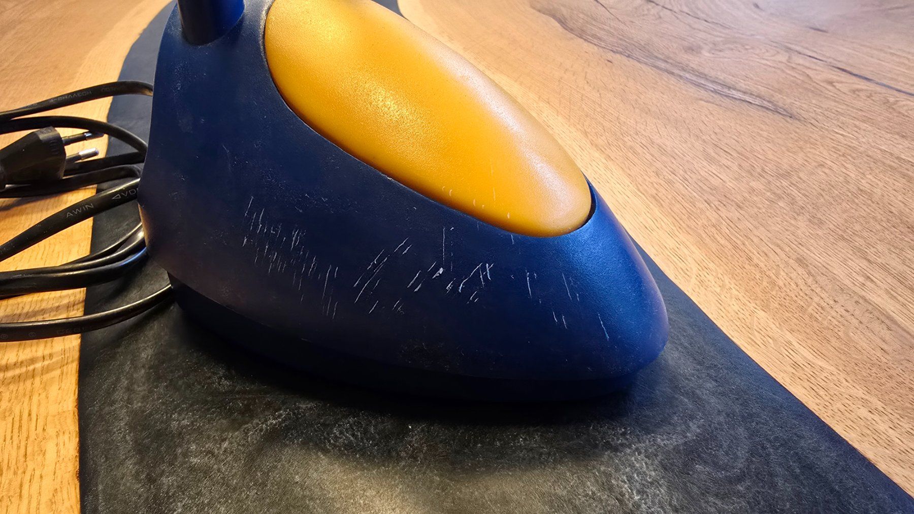 Lampes: Tischlampe zu verkaufen. – D'occasion à Längenbühl par Niam99 1