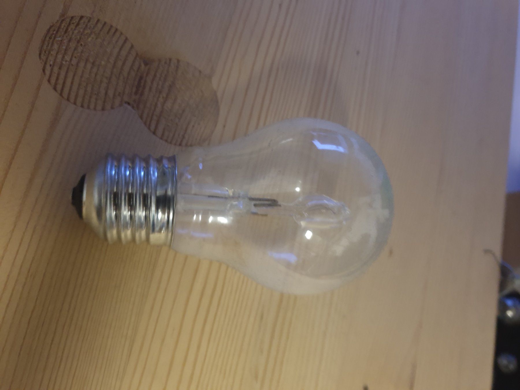 Lampade: Stehlampe – Usato da Oberbuchsiten venduto da Klame 4