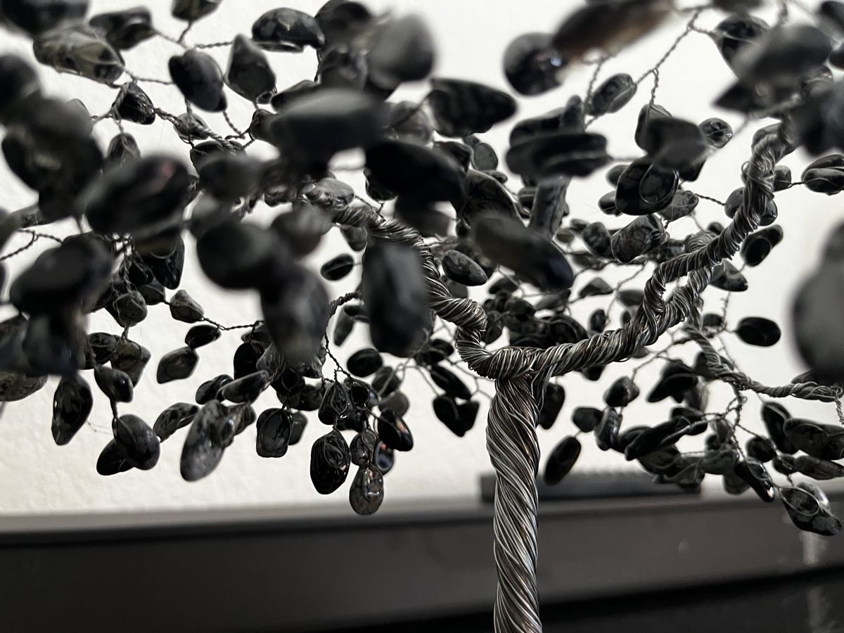 Pietre preziose: Edelsteinbaum aus Schneeflocken Obsidian – Usato da Uetikon am See venduto da wol_6bxx 3