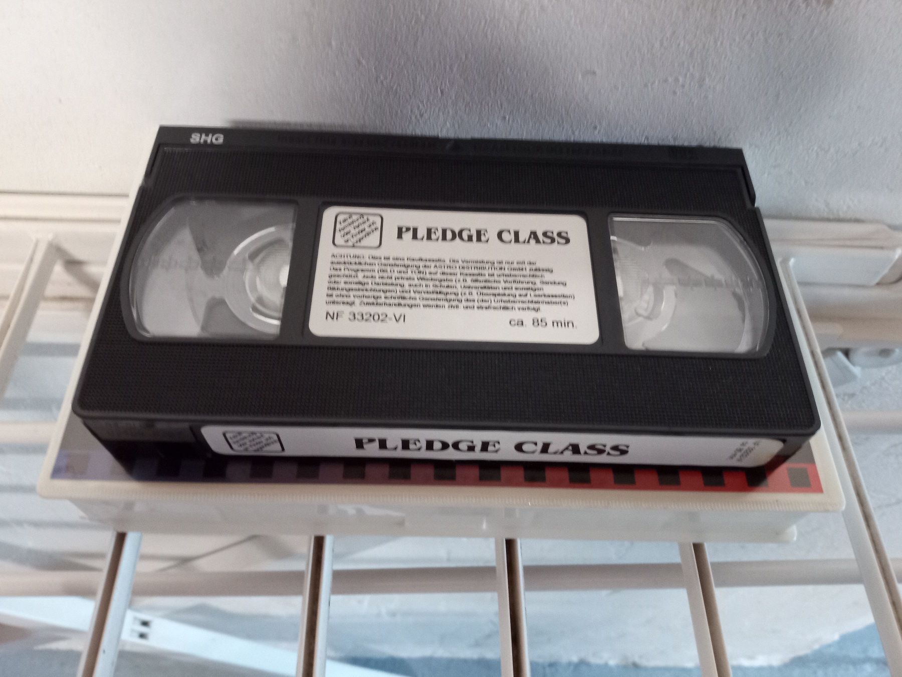 Tutti i VHS: VHS PLEDGE CLASS ASTRO VIDEO KULT HORROR – Usato da Brienz BE venduto da INTERNALFIRE 2