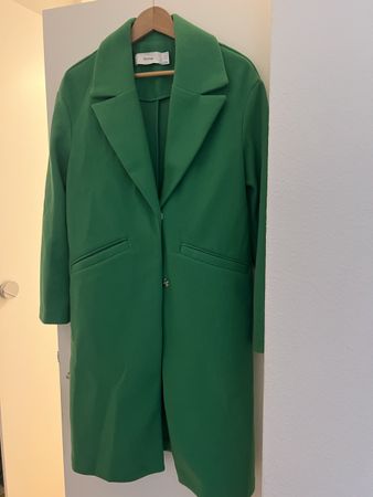 BERSHKA MANTEL APFELGRÜN XS