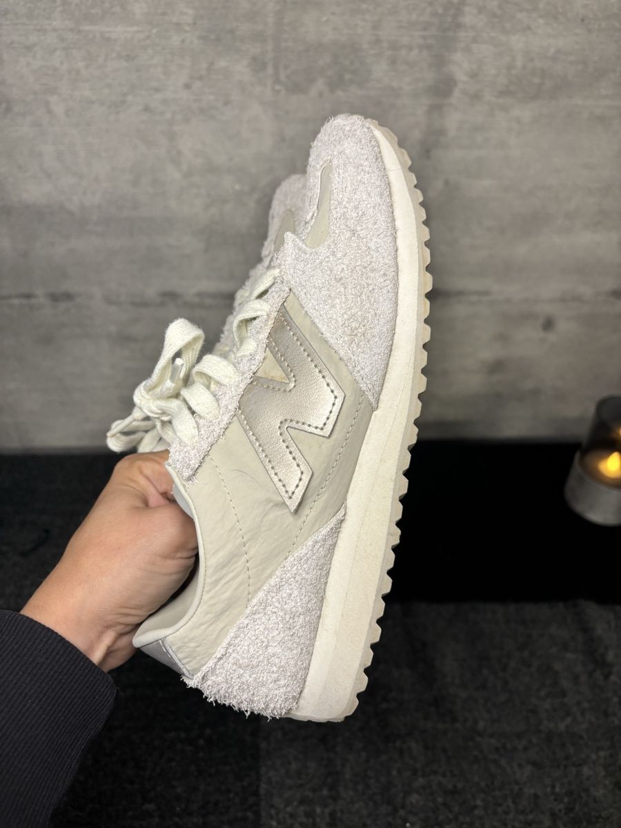 New Balance Scarpe da donna: New Balance Sneaker 471 Damen Gr.38,5 – Usato da St. Gallen venduto da heartbug 5