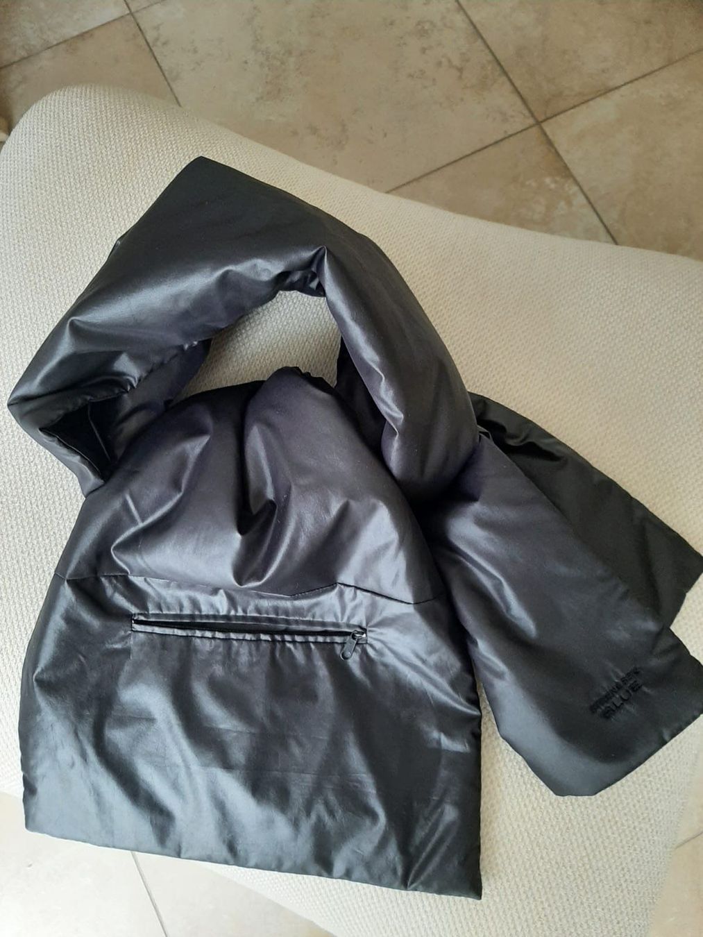 Strenesse Foulard & Sciarpe: Extravaganter Schal von STRENESSE BLUE – Nuovo e nell'imballaggio originale da Neuhausen am Rheinfall venduto da mariess