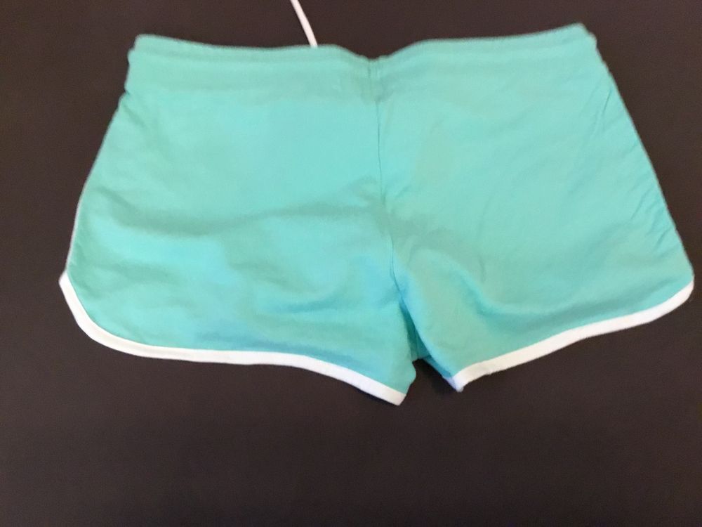 Tolle kurze Hose Gr.L Kaufen auf Ricardo