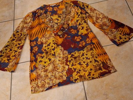 Tunika Chiffon mit Pailletten (Corte Ingles)