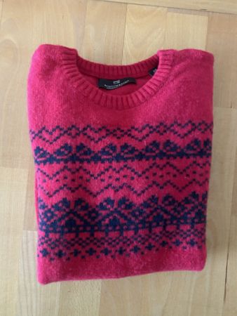 Zwei warme Winterpullover Grösse S + M