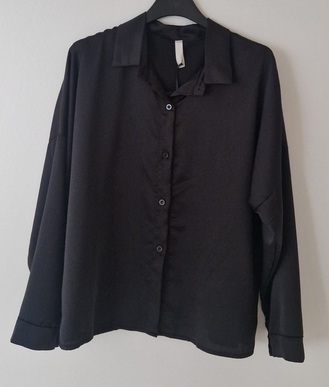 Chemisiers: BLOUSE NOIR  – Neuf avec emballage d'origine à Camorino par JPHANDMADE1 2