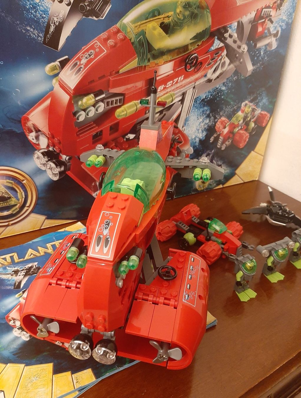 Lego Baukästen: LEGO Atlantis 8075 - Neptune Carrier – Gebraucht aus Les Hauts-Geneveys von  2