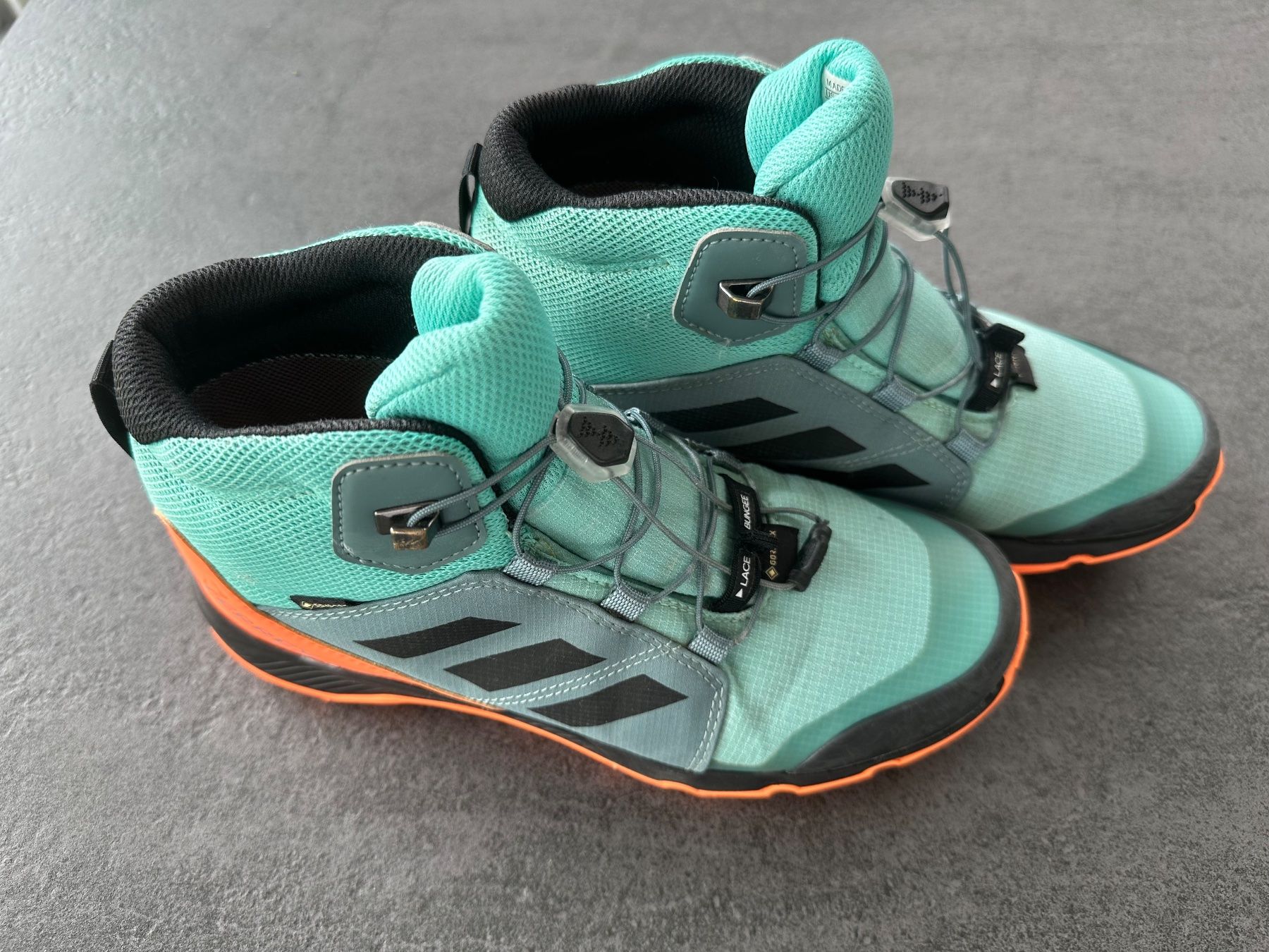 Adidas Scarpe per ragazzi: Wanderschuhe Adidas Terrex GORE TEX Gr. 37 1/3 – Usato da Arboldswil venduto da schlulu 1