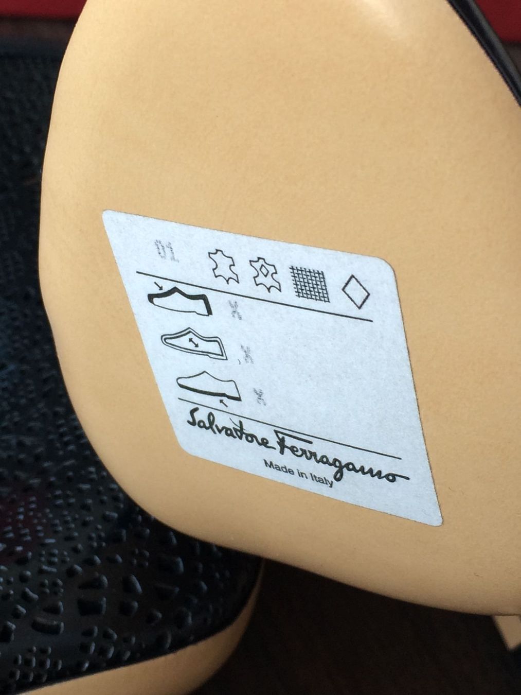 Salvatore Ferragamo Scarpe da donna: Salvatore Ferragamo High Heel Pumps NEU – Nuovo e nell'imballaggio originale da Stallikon venduto da lilimatt 5