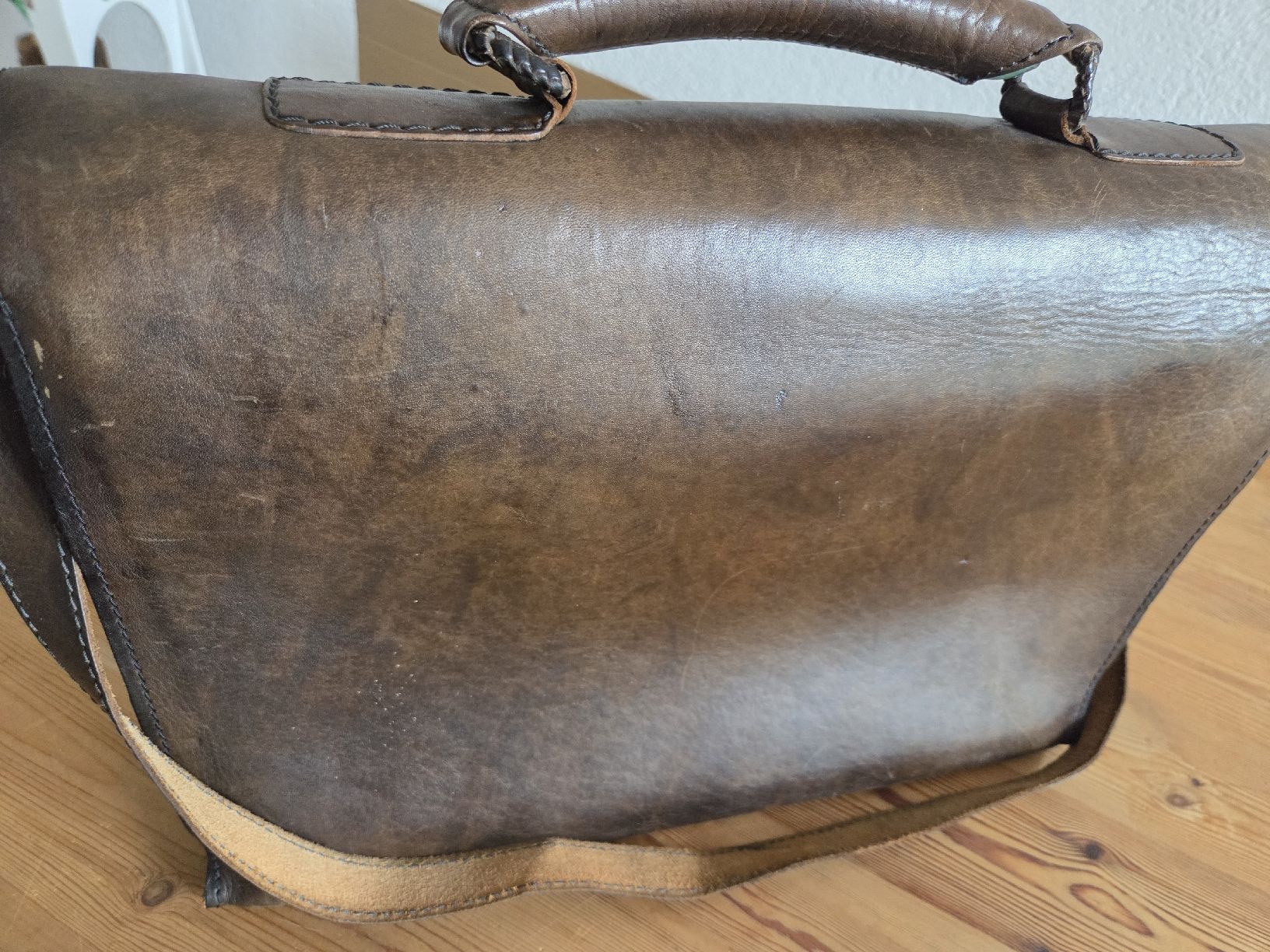 Valigie & Borse: Ledertasche – Usato da Strengelbach venduto da Kilibilli 1
