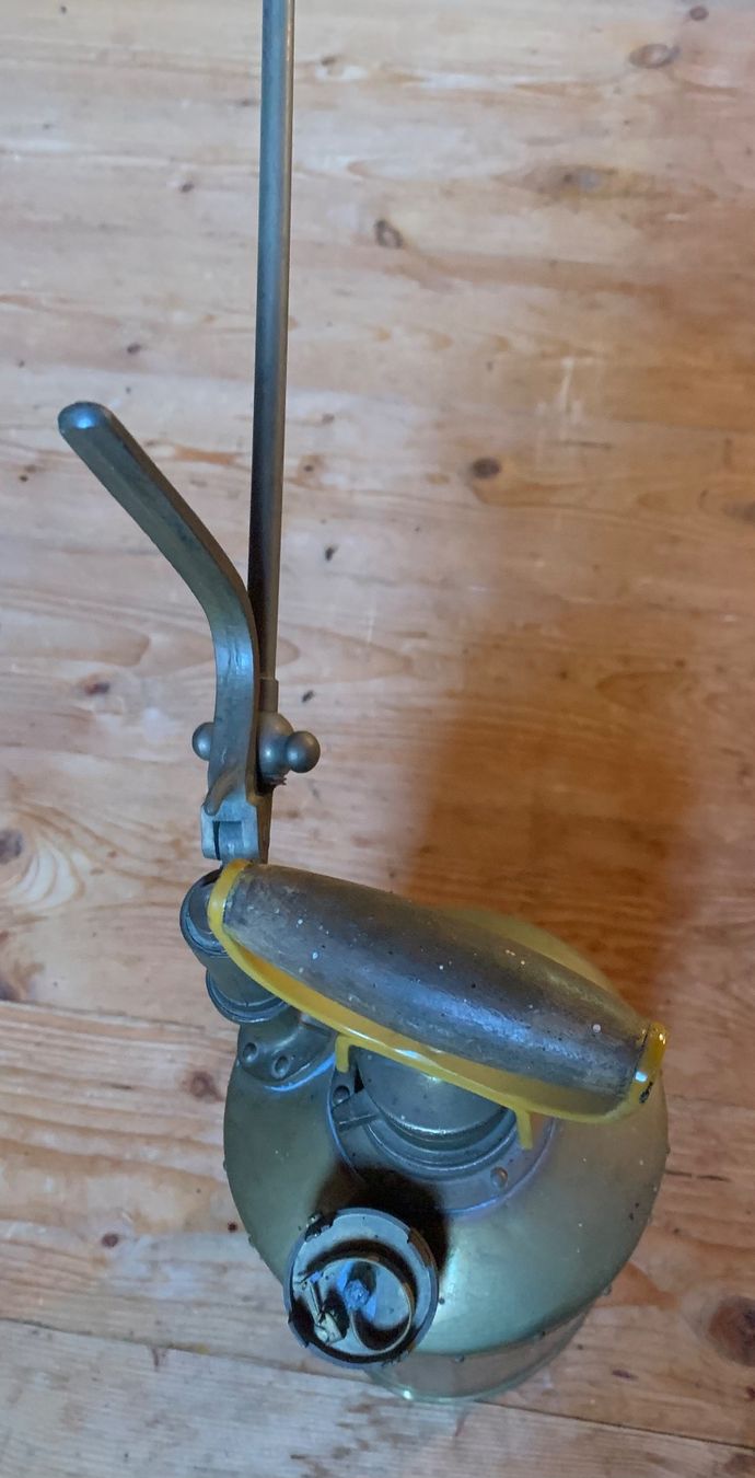 Tecnologia medica: Druckspritze Holder aus Messing – Usato da Goldingen venduto da Bergler012 3