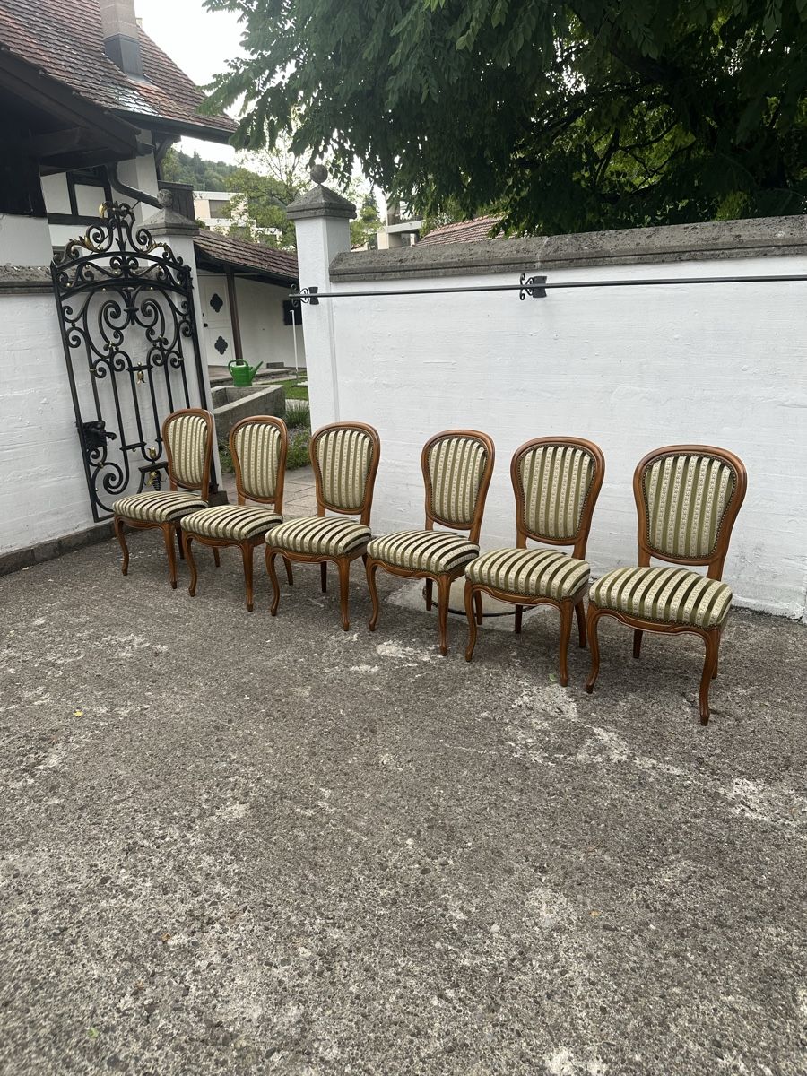 Chaises: 6 Holzstühle Polsterstühle  – D'occasion à Villmergen par Bezdupe