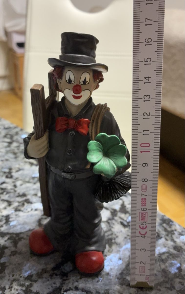 Statuette: Gilde Clown Kaminfeger – Usato da Küssnacht am Rigi venduto da Suchenfinden 1