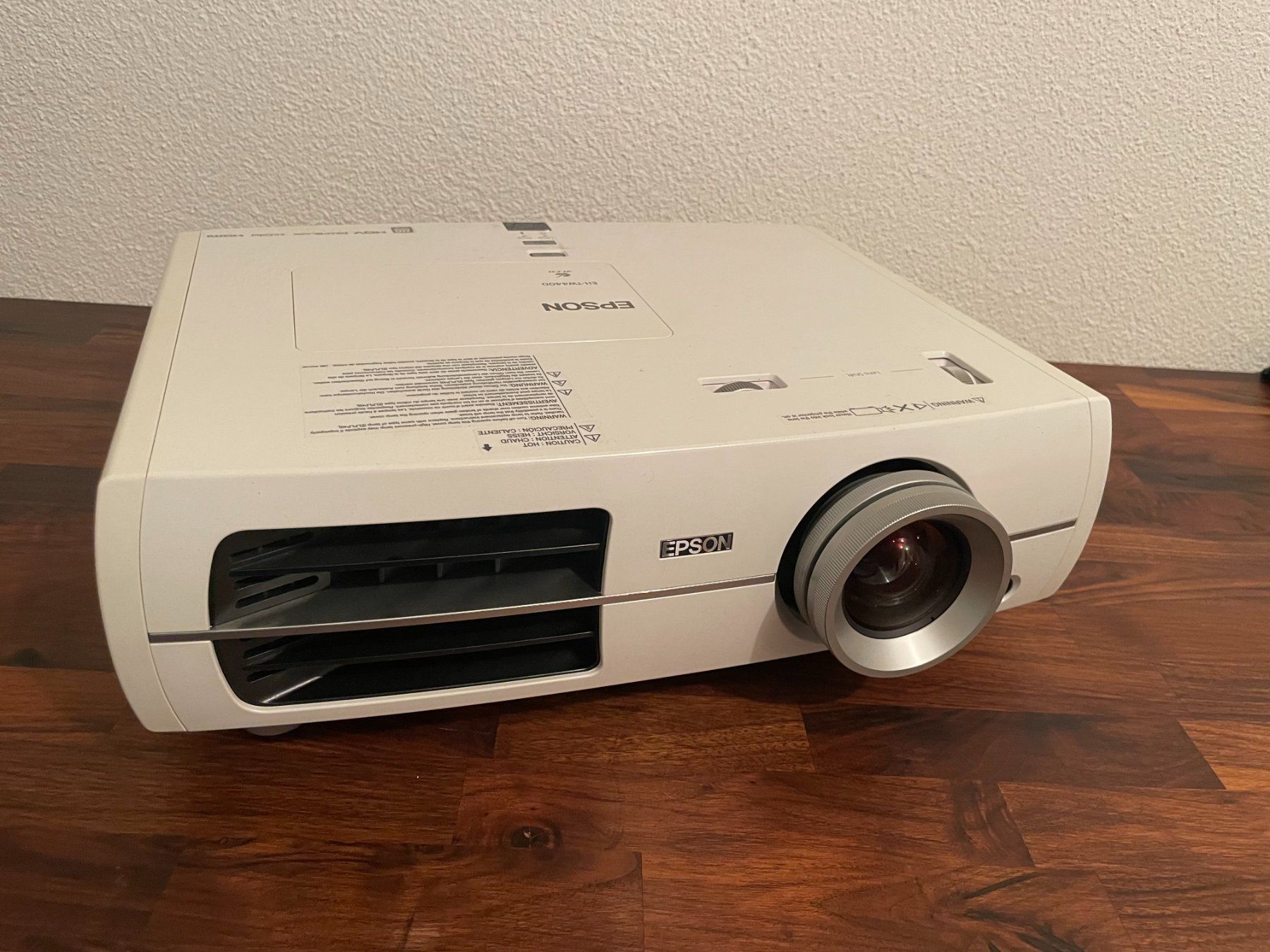 Epson Proiettori: Epson Top Homecinema Beamer TOP – Usato da Mellingen venduto da Browser67 1