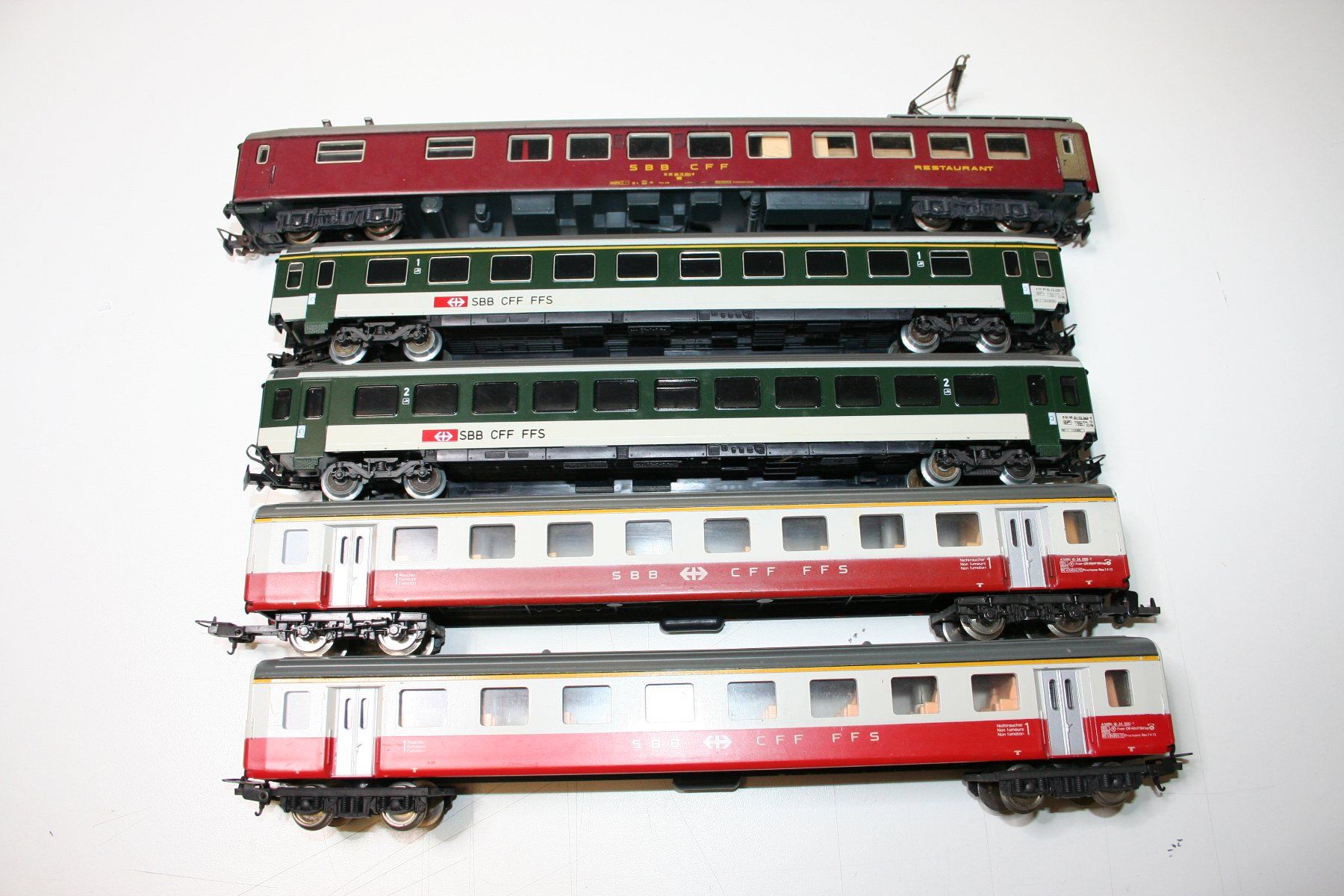 Märklin Modellini di ferrovie: 5 Personenwagen SBB – Usato da Andwil SG venduto da hakuesch 1