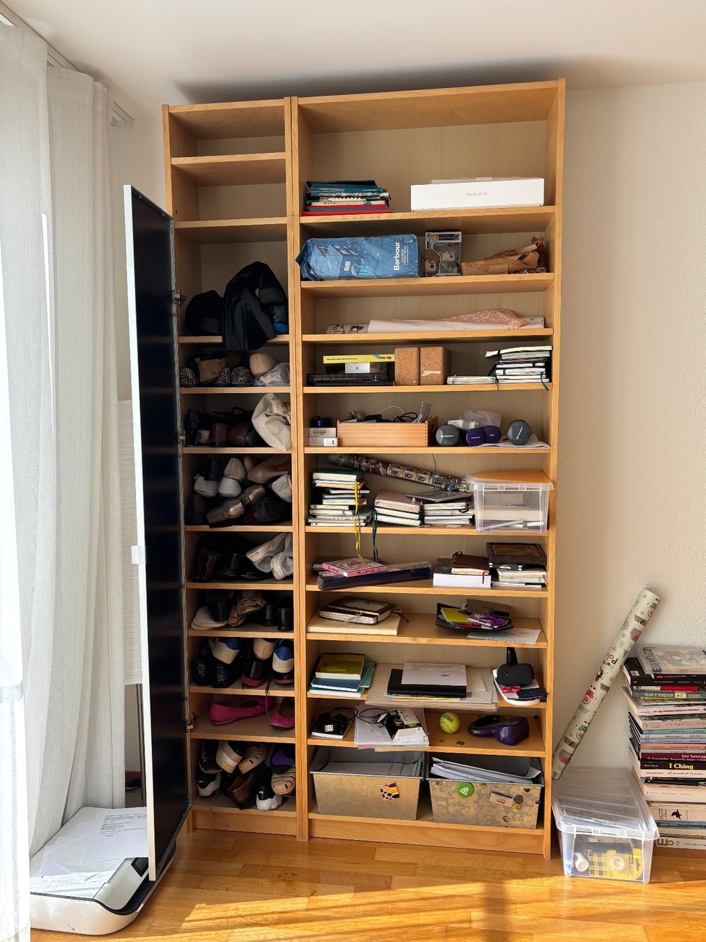 Ikea Regale: IKEA BILLY bookcase combination with door – Gebraucht aus Zollikerberg von luc_q6bs 1